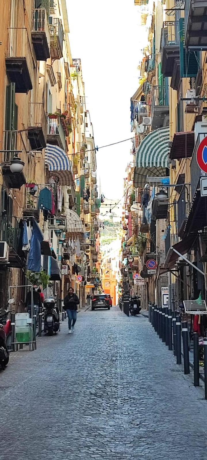 La Chicca Appartamento Intero Nei Quartieri Spagnoli نابولي المظهر الخارجي الصورة