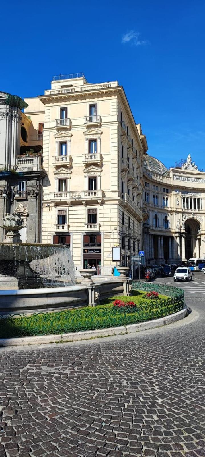 La Chicca Appartamento Intero Nei Quartieri Spagnoli نابولي المظهر الخارجي الصورة